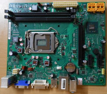 Fujitsu D2990-A11 GS3 Mainboard +Blende Sockel 1155 Intel H61 Esprimo P400* m738