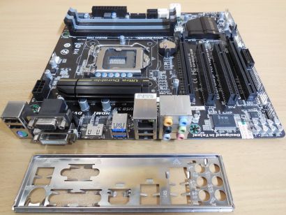 Gigabyte GA-B85M-D3H Rev1.1 Mainboard +Blende B85 Sockel 1150 PCIe 3.0 DDR3*m789