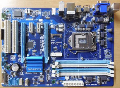 Gigabyte GA-H77-DS3H Rev 1.0 Mainboard + Blende Intel H77 Sockel 1155 DDR3* m798