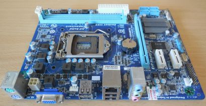 Gigabyte GA-H61M-DS2 Rev1.2 Mainboard Intel H61 Sockel 1155 DDR3 PCIe SATA* m836