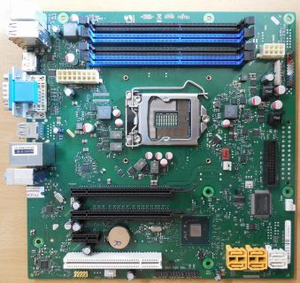 Fujitsu D3062-A13 GS2 Mainboard +Blende Intel Q67 Sockel 1155 Esprimo E900* m850