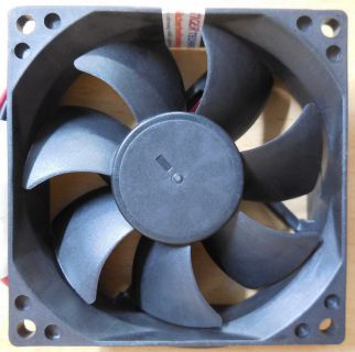 AVC F8025R12EB Molex Gehäuselüfter Lüfter PC Computer* GL95