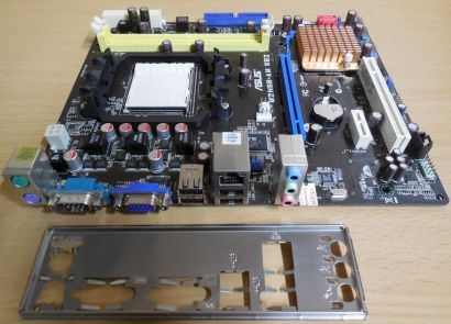 Asus M2N68-AM SE2 Rev2.00G Mainboard +Blende AMD Sockel AM2+ AM2 DDR2 VGA* m860