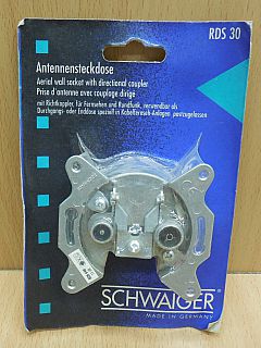 Schwaiger RDS30 Antennensteckdose 15dB 2-loch Durchgangs Antennen dose* So802