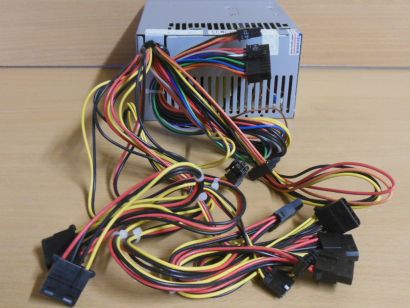 HEC HEC-300AR-PTF 300 Watt ATX PC Computer Netzteil SATA Molex Floppy P4* nt1496