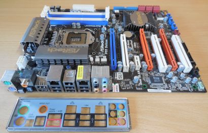 ASRock P55 Deluxe Rev1.06 Mainboard +Blende Sockel 1156 DDR3 CrossFire SLI* m936