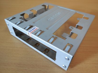Chieftec Einbaurahmen 5,25 für 3,5 HDD Floppy Kartenleser Frontpanel* pz592