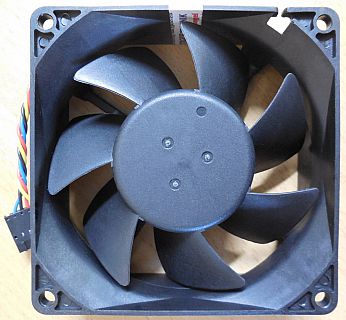 FOXCONN PV903212PSPF0A DELL OptiPlex 790 PN 0WC236 Lüfter 5-pol 12V 92mm* GL126