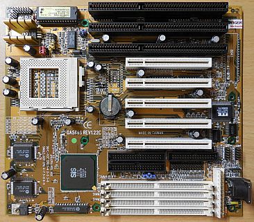 Gigabyte GA-586S Rev 1.22C Retro AT Mainboard Sockel 7 EDO RAM 3x ISA PCI* m993