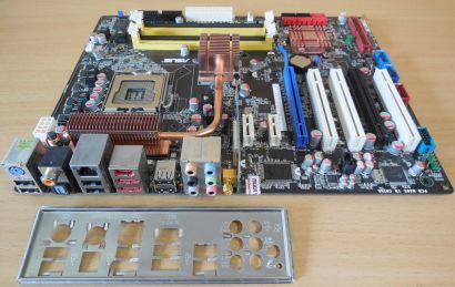 Asus P5K-E WIFI-AP Rev 1.00G Mainboard +Blende Sockel 775 Intel P35 DDR2* m997