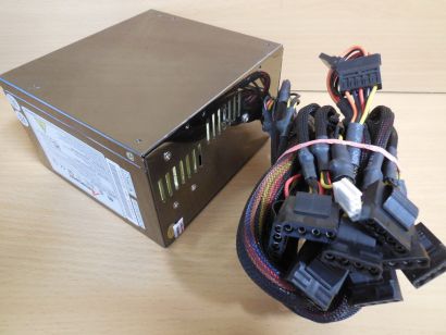 Amacrox Warrior AX500-A 460Watt Computer PC Netzteil ATX SATA Molex PCIe* nt1531