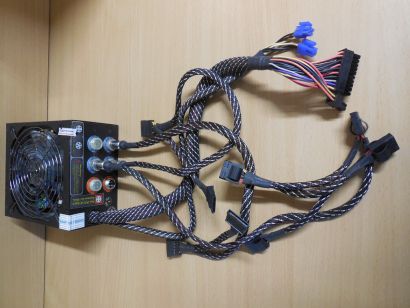 Atlas AT-480R14A 480Watt Computer PC Netzteil 20+4pin 4+4pin SATA Molex* nt1534