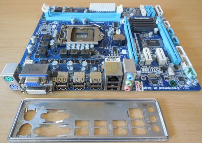 Gigabyte GA-H67M-D2-B3 Rev1.1 Mainboard Intel H67 Sockel 1155 DDR3 VGA DVI*m1003