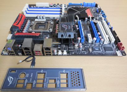 Asus RAMPAGE II EXTREME Rev 2.01G Mainboard +Blende Intel X58 Sockel 1366* m1025