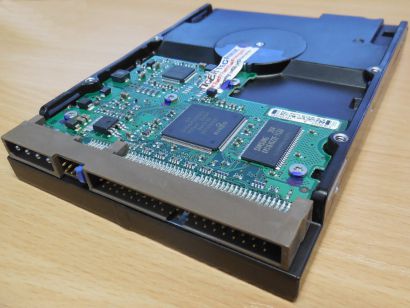 Seagate Barracuda 5400.1 ST340015A HDD IDE ATA 40GB 3.5 Festplatte 2MB* F383